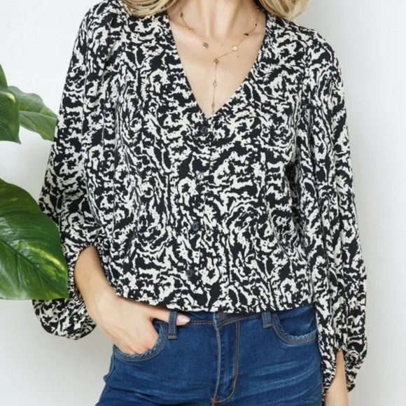 H&M Black & Cream Patterned Blouse Top Nwot Size Large L - Picture 1 of 10